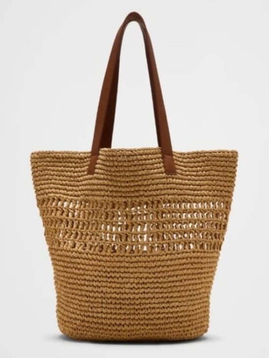 Banana Republic Handbags - NWT Banana Republic Straw Market Tote
